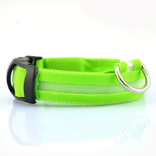 Load image into Gallery viewer, Nylon LED Pet dog Collar,Night Safety Flashing Glow In The Dark Dog Leash,Dogs Luminous Fluorescent Collars Pet Supplies
